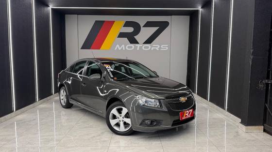 CHEVROLET CRUZE 1.8 LT 16V FLEX 4P AUTOMÁTICO CHEVROLET CRUZE 1.8 LT 16V FLEX 4P AUTOMÁTICO